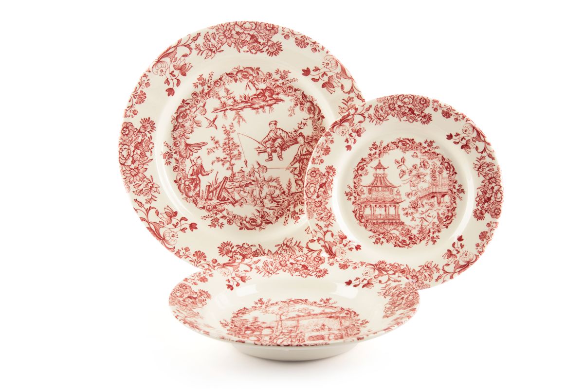 Pink Les Voyages Plates