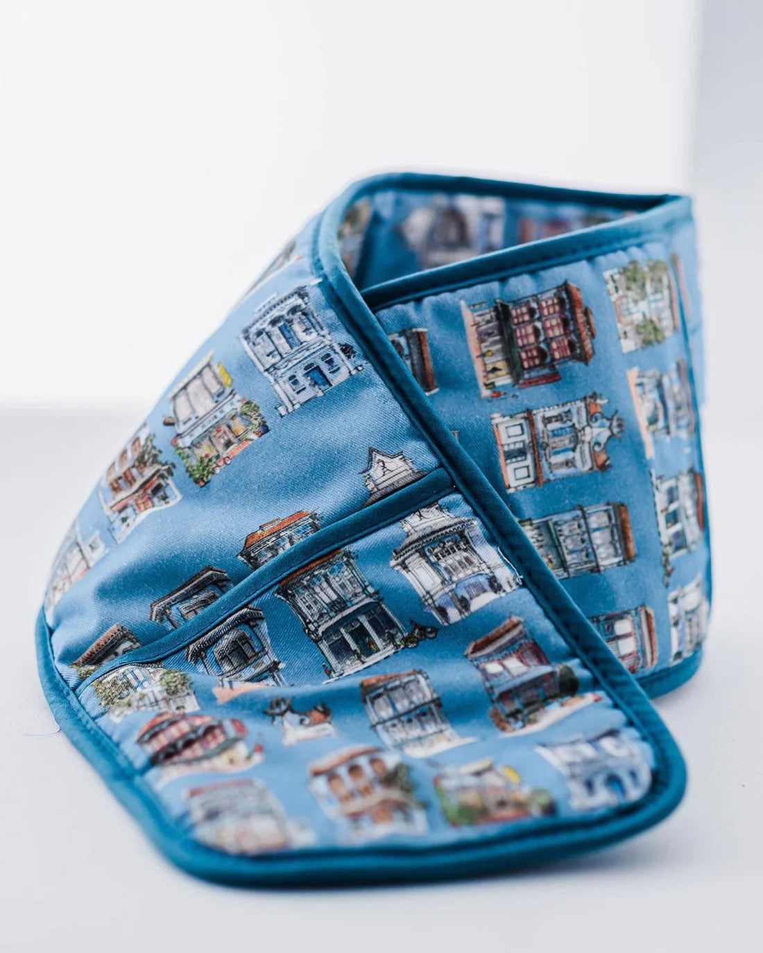 Singapore Themed Double Oven Mitts