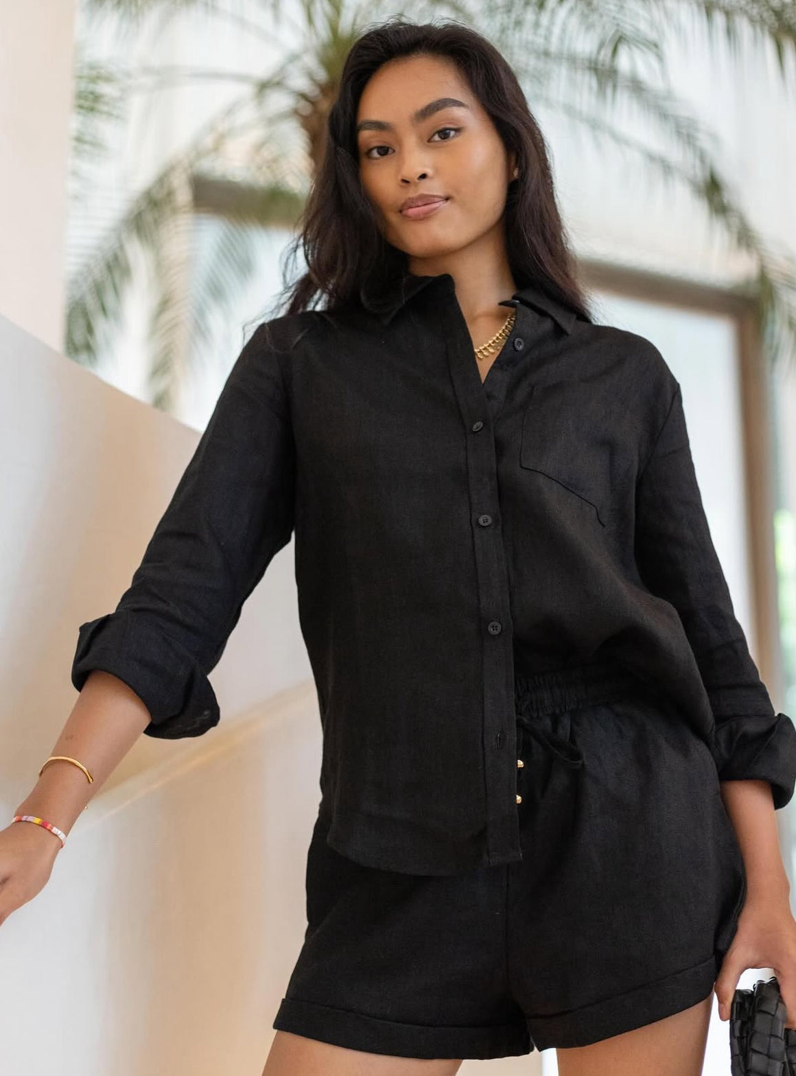 Classic Linen Shirt in Black