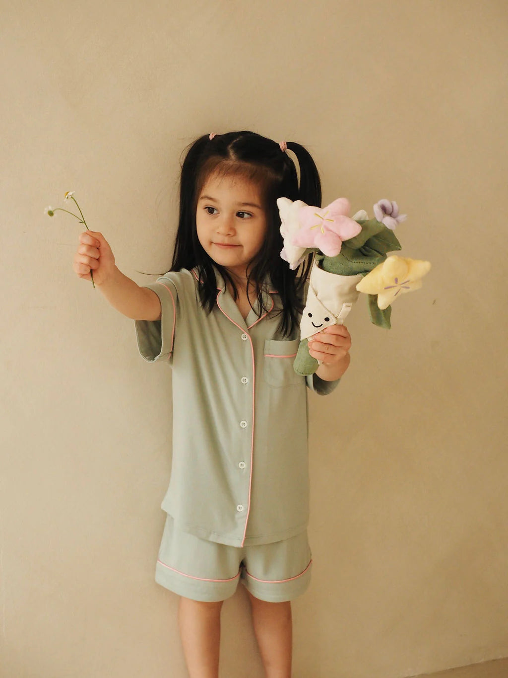 MINI SIGNATURE PYJAMAS SET IN SPRING GREEN