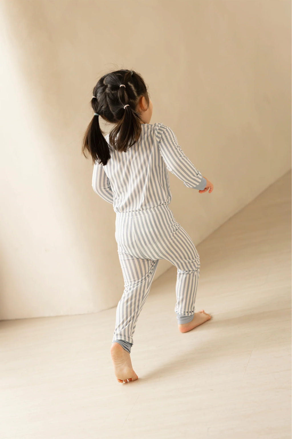 KIDS LONG PYJAMAS SET IN BLUE STRIPES
