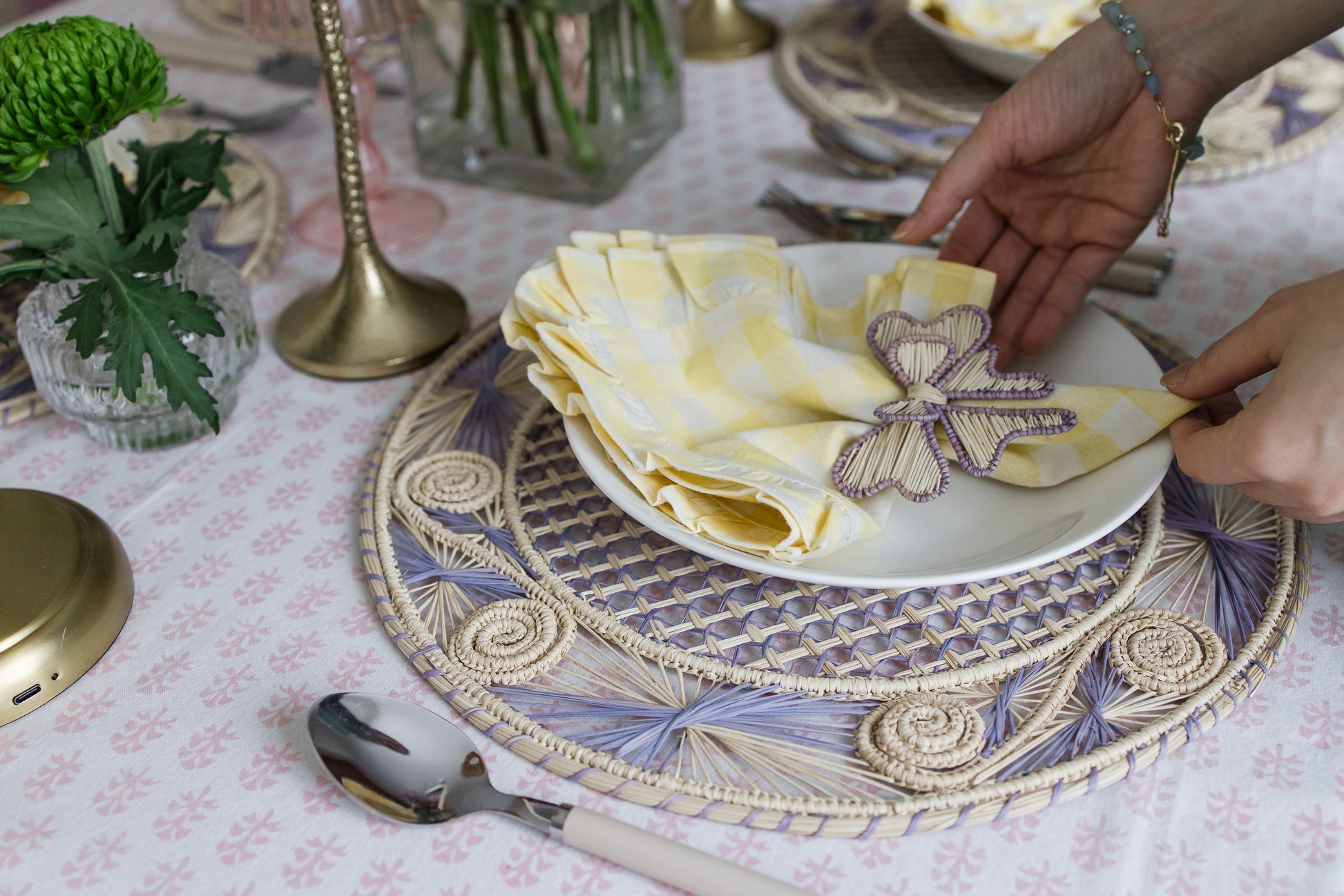 Iraca Palm Bow Napkin Rings