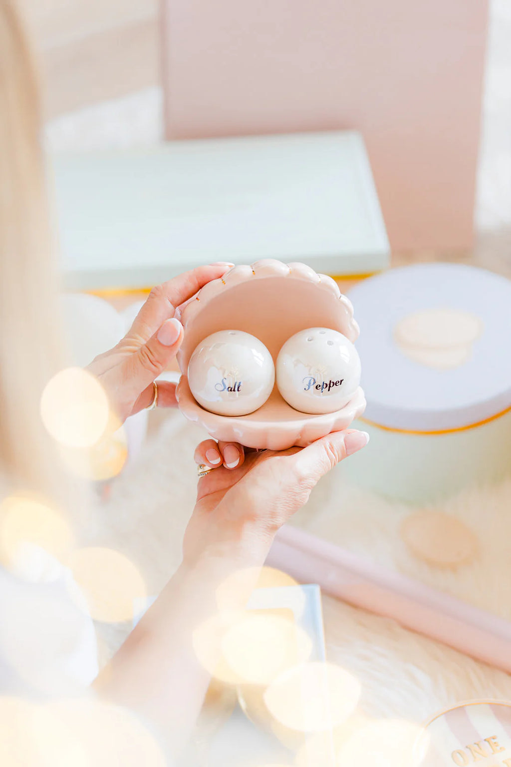 Shell Salt & Pepper Shaker