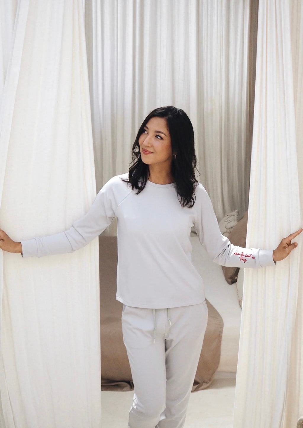 AirMode Jogger Set in Cloud Grey Heart