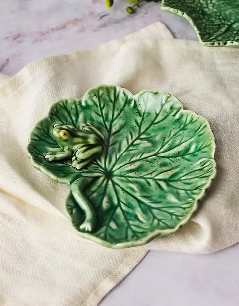 Geranium Leaf with Frog Bowl 13 cm