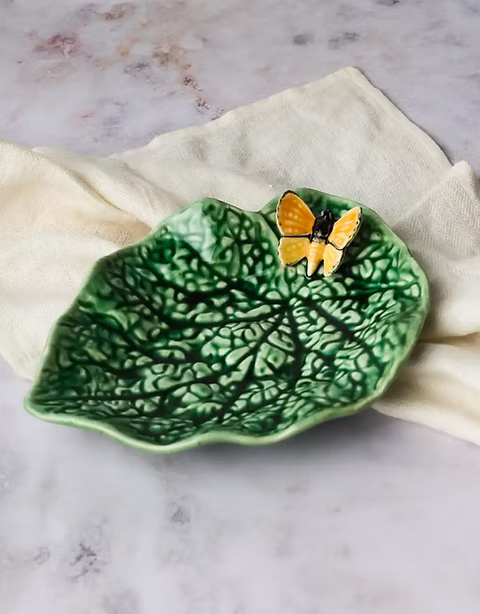 Begonia Leaf with Butterfly Bowl 13 cm