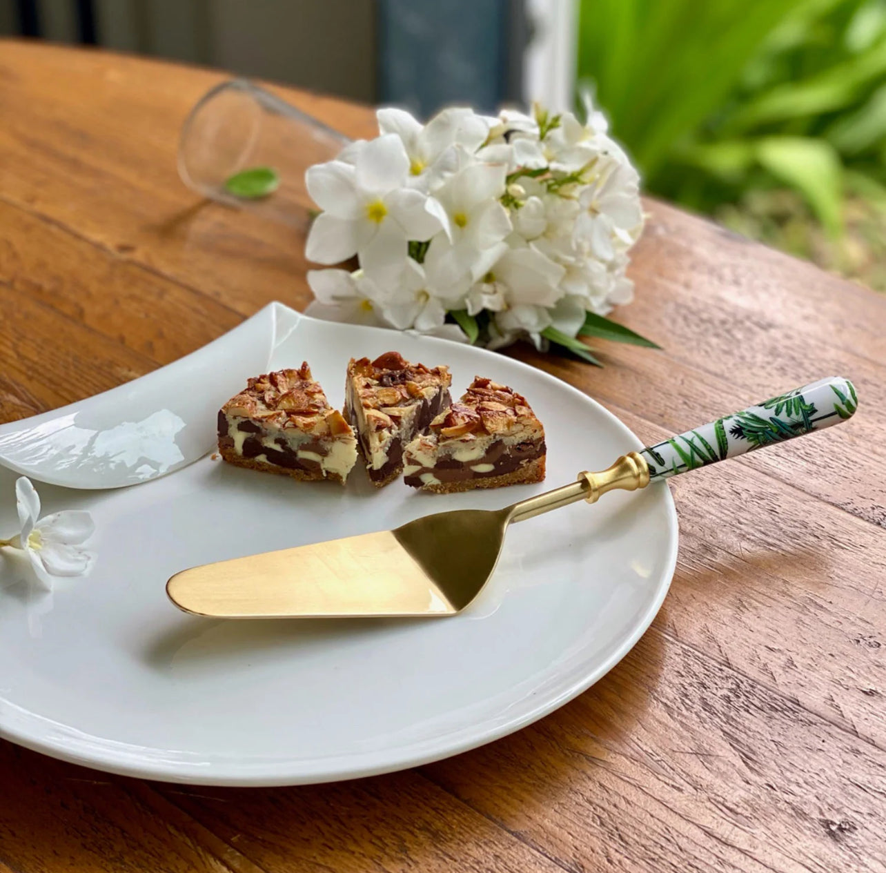 Single Cake Server - Amazonia Day