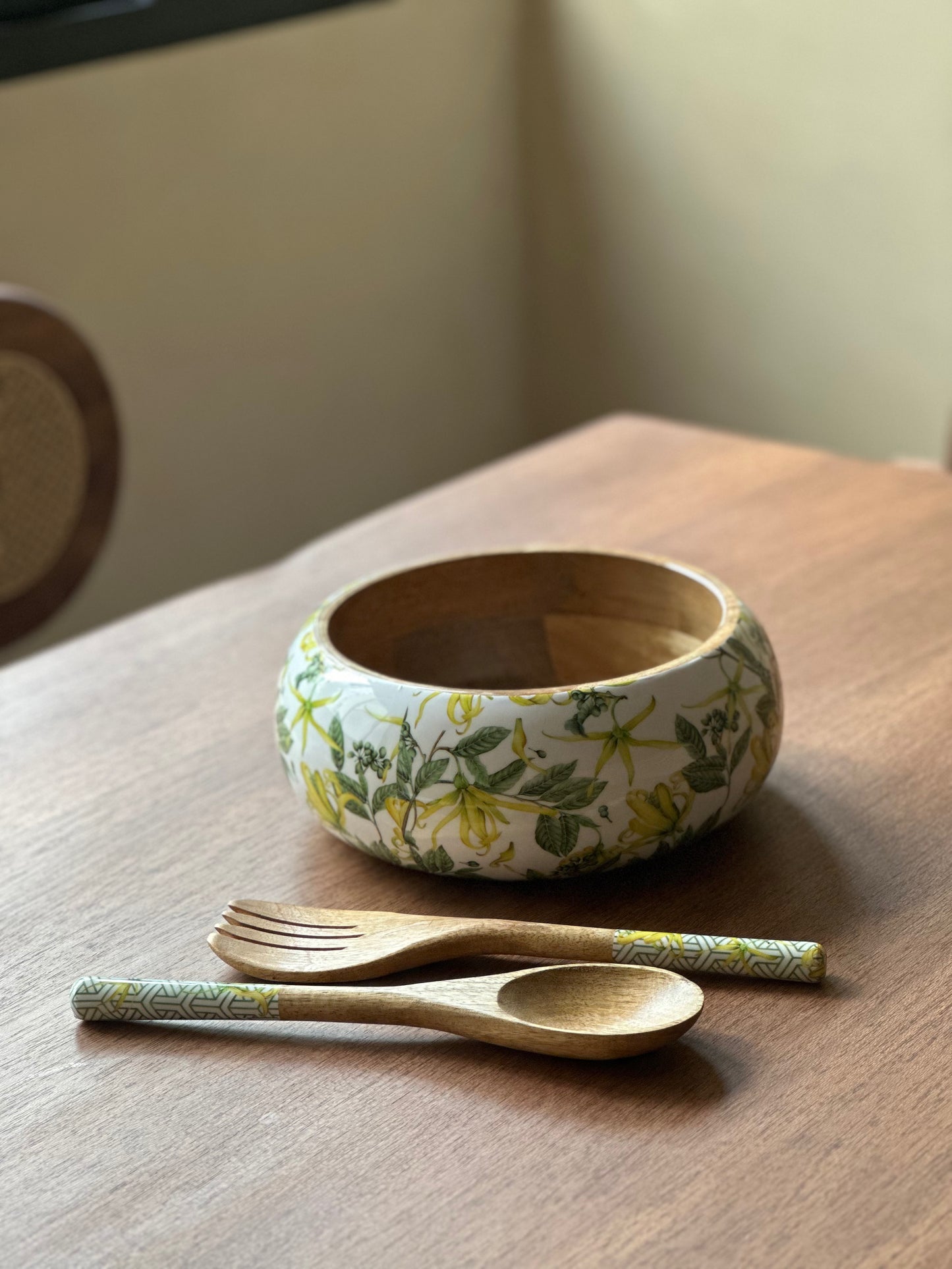 Salad Bowl With Servers Set - Borneo Botanicals