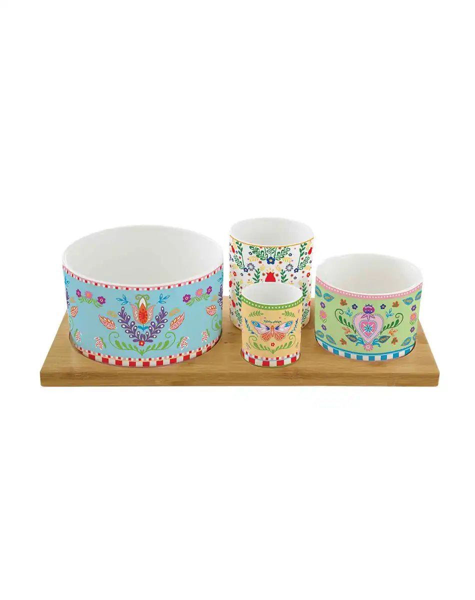 Appetizer Set with Four Round Bowls on Acacia Spring Folk