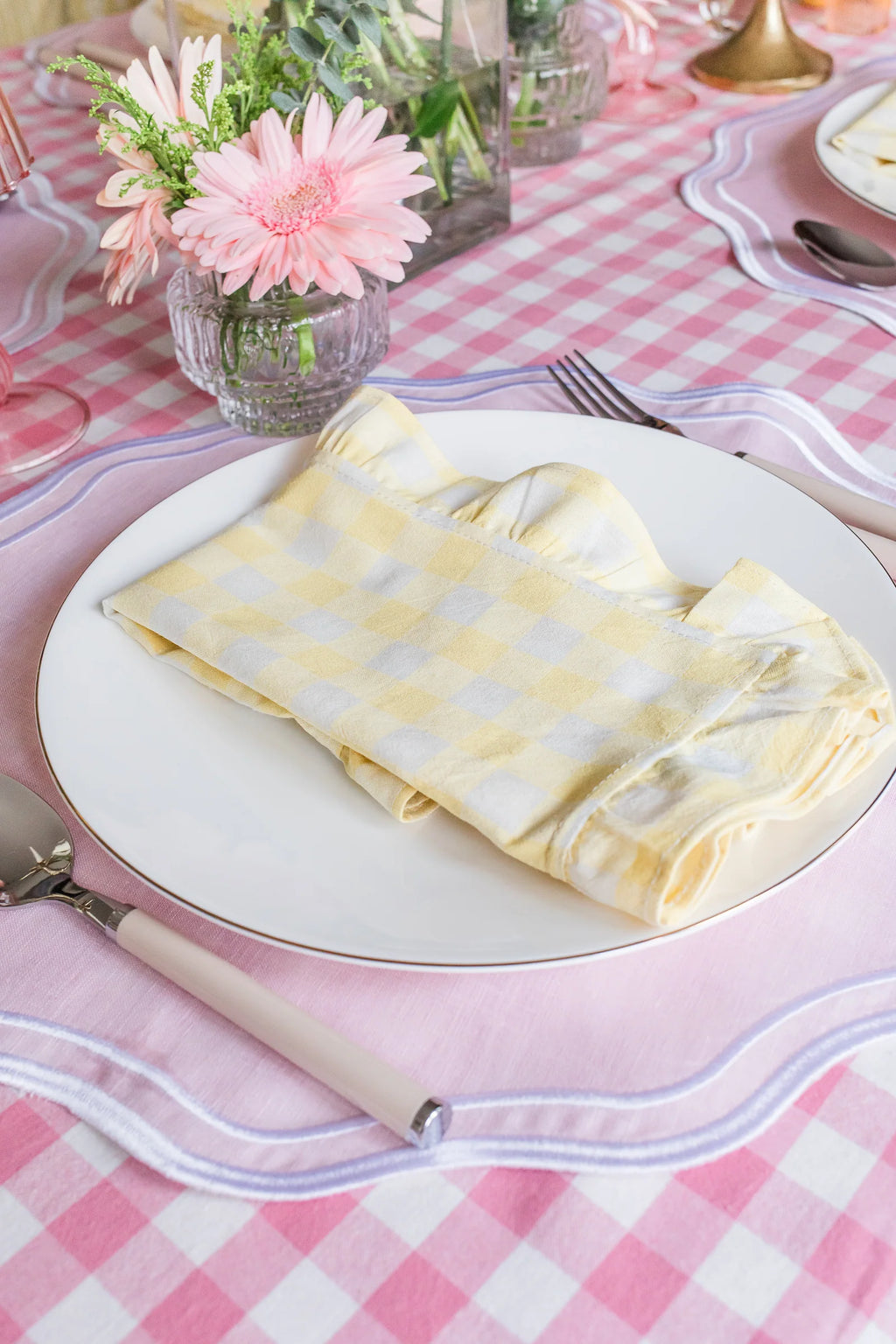 Gingham Ruffle Napkins/Placemat Set of 4