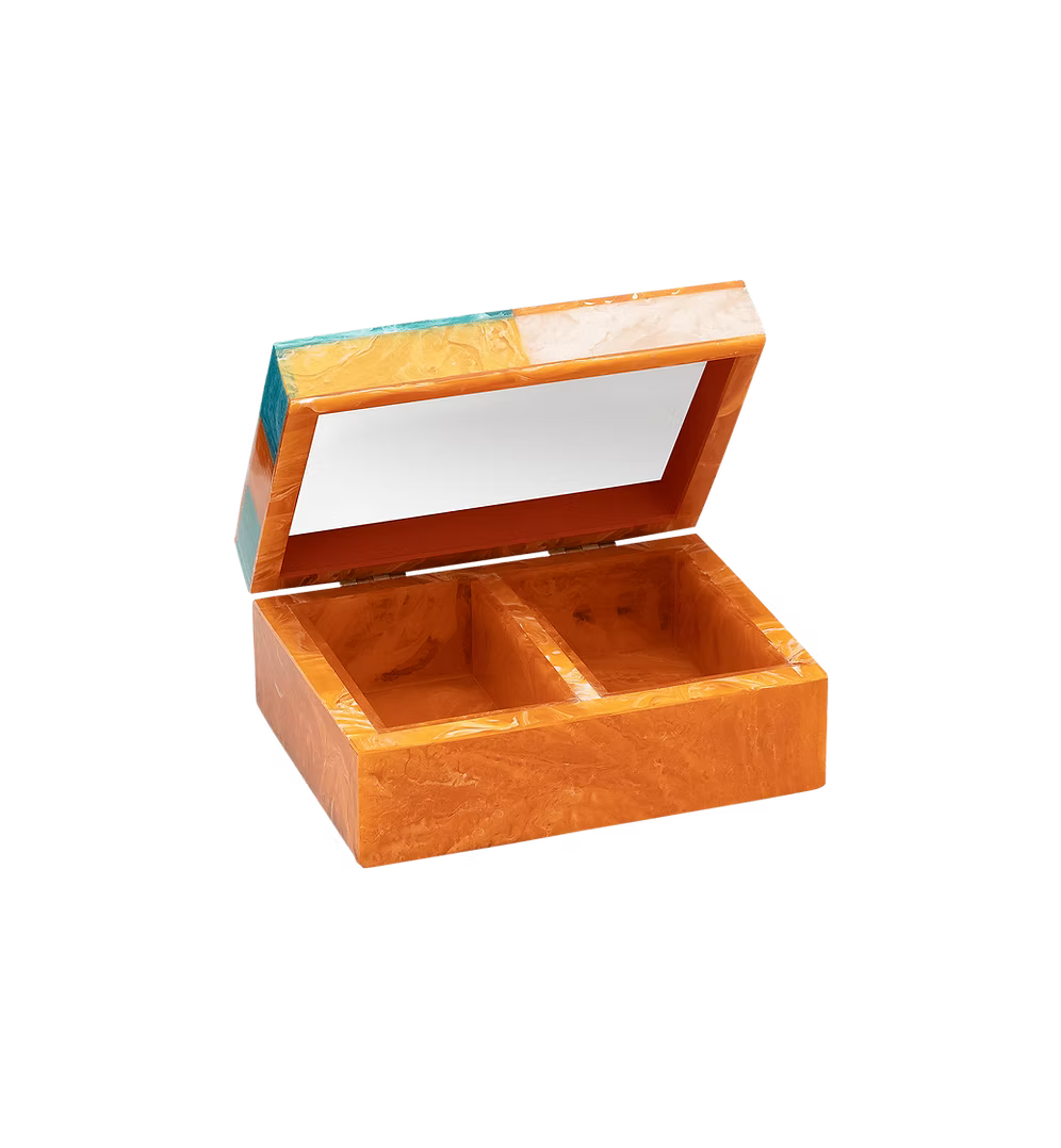 Gleaming Treasure Box