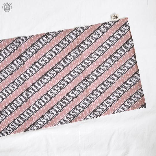 LERENG KECIL Batik Hand-Stamped Table Runner in Pastel